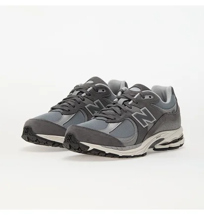 Кроссовки мужские New Balance 2002R Grey U2002RCB