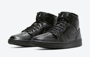 Кросівки жіночі Nike Air Jordan 1 Mid Wmns Snakeskin Black BQ6472-010