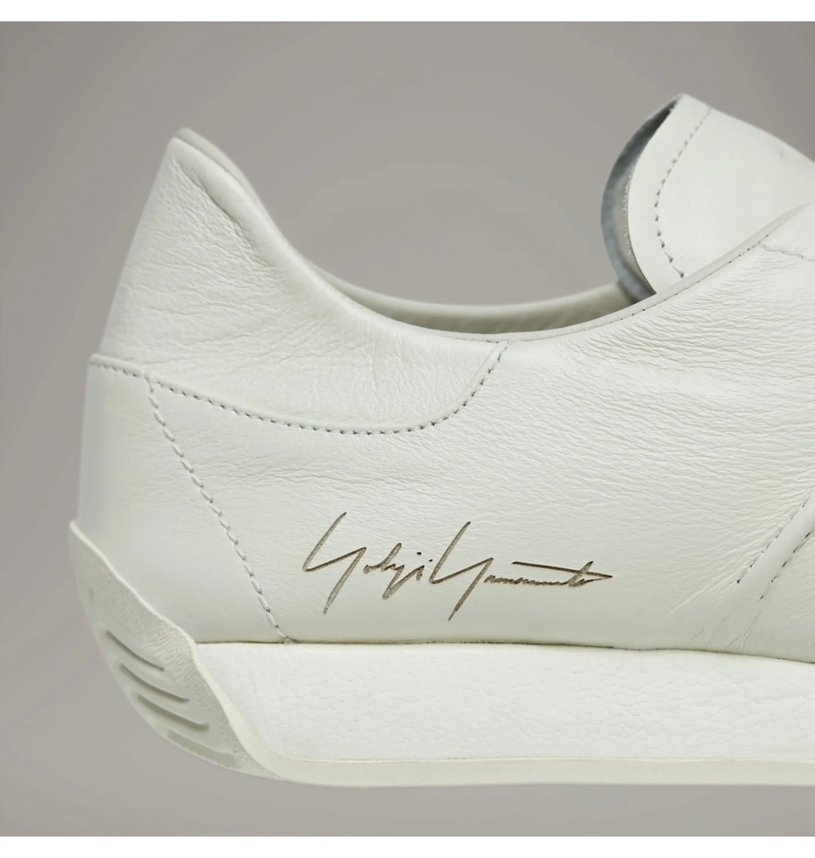 ᐉ Кроссовки мужские Adidas Y-3 Country White IG4030 - купить в