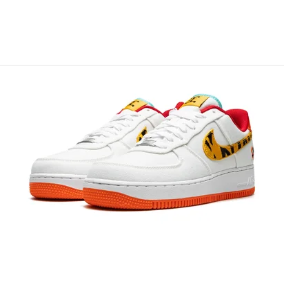 Кросівки жіночі Nike Air Force 1 07 Lx White DR0148-171