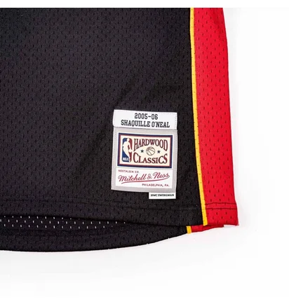 Майка чоловіча Mitchell & Ness Nba Swingman Jersey Miami Heat Road 2005-06 Shaquille ONeal Black SMJYAC18017-MHEBLCK05SON