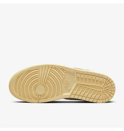 Кроссовки мужские Air Jordan Air 1 Retro High Og Craft White FD8631-100