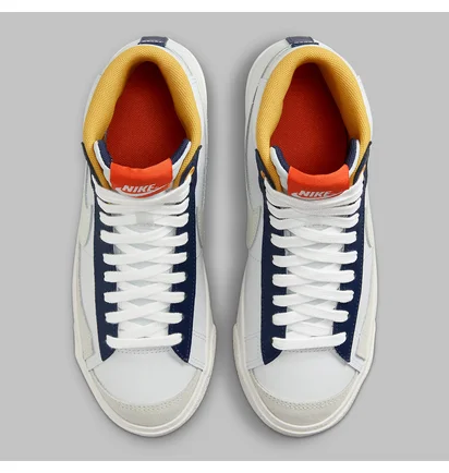 Кросівки дитячі Nike Blazer Mid 77 B Gs White FN6966-100