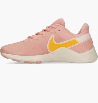Кросівки жіночі Nike Legend Essential 2 Peach CQ9545-800