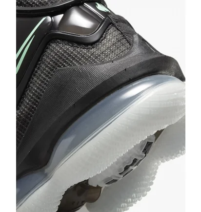 Кроссовки унисекс Nike Lebron Xix Black Green Glow Black Cz0203-003