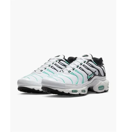 Кроссовки мужские Nike Mens Shoes White 604133-148
