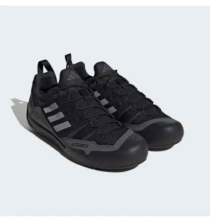 Кроссовки унисекс Adidas Terrex Swift Solo 2.0 Hiking Black IE6901