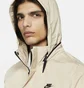 Ветровка мужская Nike Sportswear Premium Essentials Beige DC6770-224