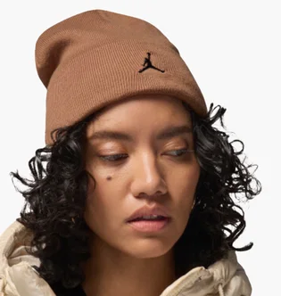 Шапка унисекс Air Jordan Peak Essential Beanie Brown FN4672-223
