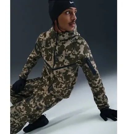 Спортивный костюм мужской Nike Tech Fleece Camo HV0955-276__II1324-276