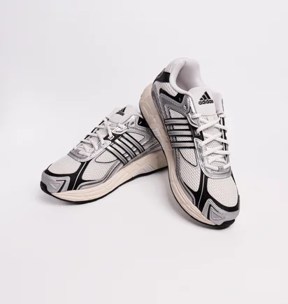 Кроссовки женские Adidas Response Cl White IG6226