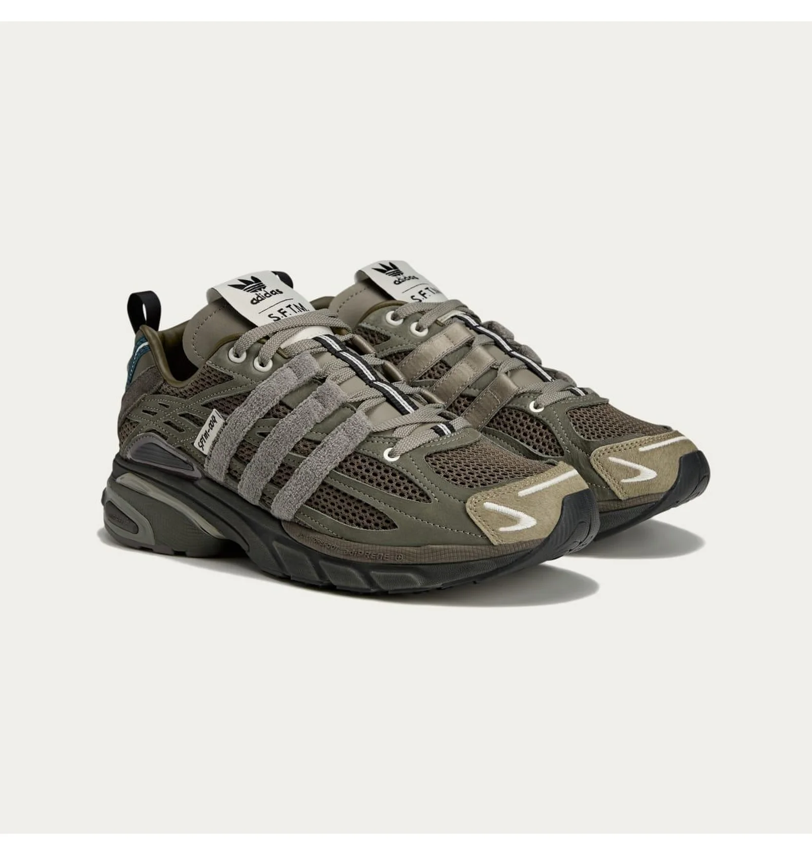 ᐉ Кроссовки женские Adidas Adistar Cushion Sftm Grey/Olive JR8045