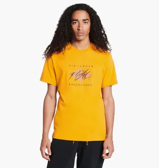 Футболка чоловіча Air Jordan Mj Flight Essential Short Sleeve Crew Tee Yellow Dh8970-738