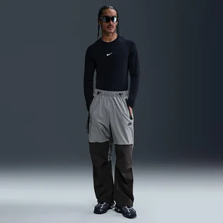Штаны мужские Nike Tech Grey/Black HM7158-065