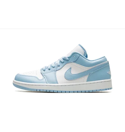 Кросівки жіночі Air Jordan Wmns 1 Low White/Light Blue DC0774-141