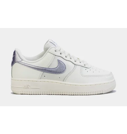 Кросівки жіночі Nike Air Force 1 07 Essentials Lifestyle Shoes White DV7470-100