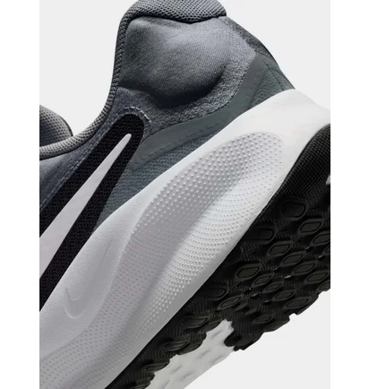 Кроссовки мужские Nike Revolution 7 Black FB2207-007