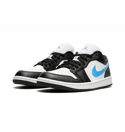 Кросівки жіночі Air Jordan Wmns 1 Low White/Black DC0774-041
