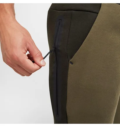 Спортивний костюм чоловічий Nike Tech Fleece Multi HV0949-355__HV0959-355