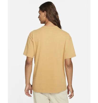 Футболка чоловіча Nike Tee Shirt Premium Essentials Beige DO7392-722