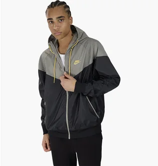 Вітровка чоловіча Nike Nsw Windrunner Woven Jacket Black/Olive DA0001-017
