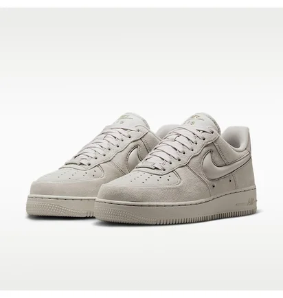Кросівки жіночі Nike Air Force 1 07 Beige HV4406-001