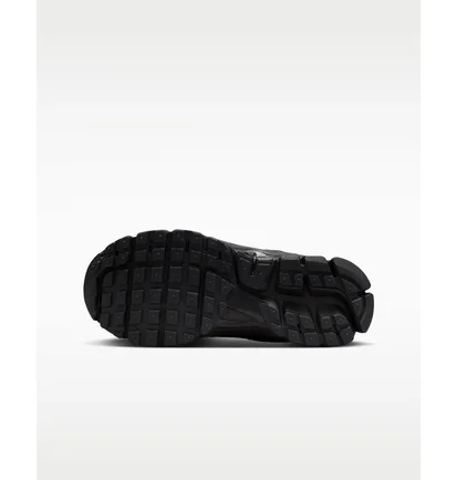 Кросівки дитячі Nike Vomero 5 (Gs) Black HF6998-007