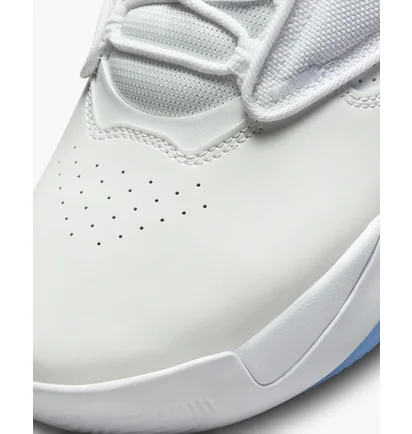 Кроссовки мужские Air Jordan Max Aura 4 White Dn3687-100