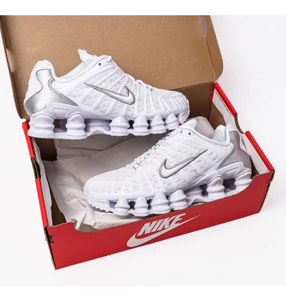 Кросівки жіночі Nike Shox Tl Lifestyle Shoe White AR3566-100