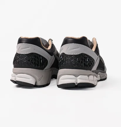 Кроссовки мужские Nike Zoom Vomero 5 Black/White HV5982-001