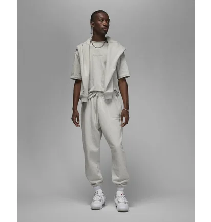 Штани чоловічі Air Jordan Wordmark Fleece Pant Grey FJ0696-050