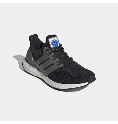Кроссовки женские Adidas Ultraboost 5.0 Dna Black Fz1853