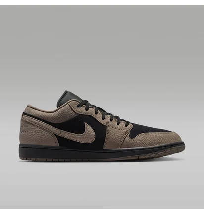Кроссовки мужские Air Jordan 1 Low Beige/Black IB7109-005