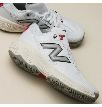 Кроссовки унисекс New Balance Fresh Foam Bb V2 White BBFRSHO2