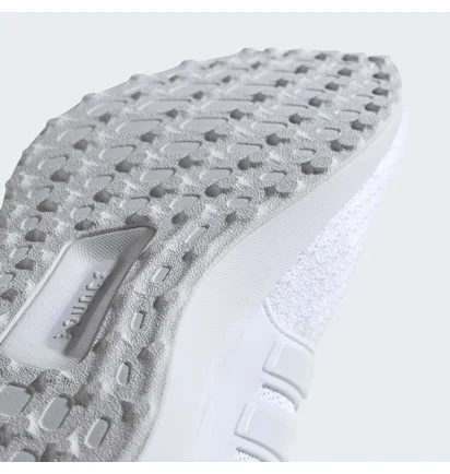 Кроссовки женские Adidas Ubounce Dna Shoes White IG6027