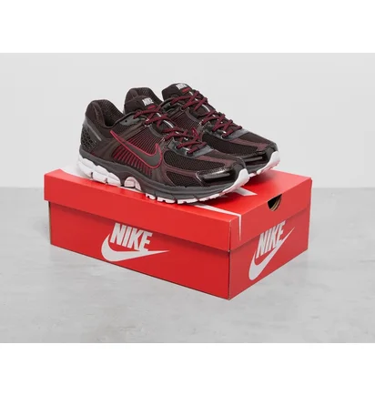 Кроссовки мужские Nike Zoom Vomero 5 Brown FN3420-200