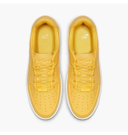 Кросівки жіночі Nike Air Force 1 Sage Low Yellow AR5339-700