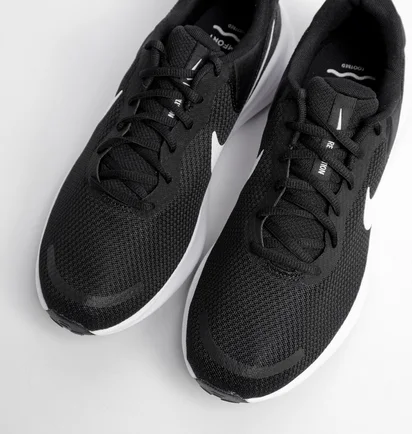 Кросівки чоловічі Nike Revolution 7 Black FB2207-001