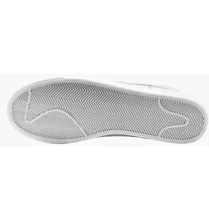 Кросівки чоловічі Nike Shoes Blazer Mid 77 Vntg White BQ6806-127