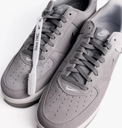 Кросівки чоловічі Nike Air Force 1 Low Retro Grey Dv0785-003