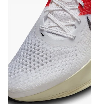 Кросівки чоловічі Nike Vaporfly 3 Eliud Kipchoge Road Racing Shoes White FD6556-100