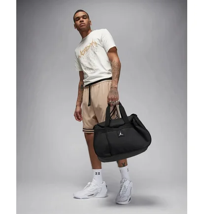 Сумка унисекс Air Jordan Essentials Duffle Black MA0874-023