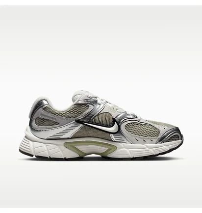 Кросівки жіночі Nike V5 Rnr Grey HQ7901-301