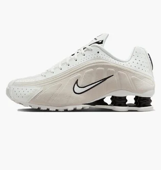 Кросівки жіночі Nike Shox R4 WomenS Shoes Beige/White HQ7739-100