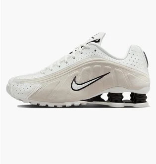 Кроссовки женские Nike Shox R4 WomenS Shoes Beige/White HQ7739-100