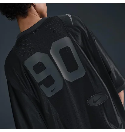 Футболка жіноча Nike Sportswear Street Black HJ0280-010