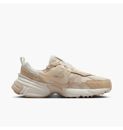 Кроссовки женские Nike V2K Run Beige HV3917-133
