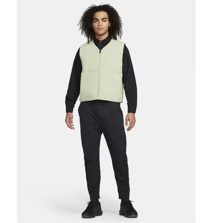 Жилетка чоловіча Nike Sportswear Tech Pack Therma-Fit Adv Nike Forward-Lined Vest Green FQ3863-371