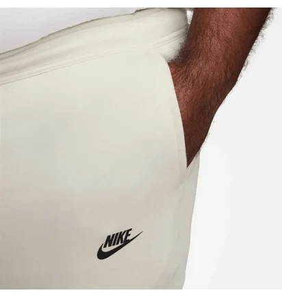 Штани чоловічі Nike Tech Fleece Beige FB8002-020