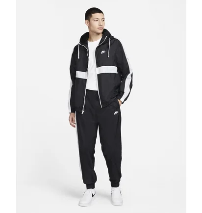 Спортивний костюм чоловічий Nike Club Wvn Hd Trk Suit Black Bv3025-013
